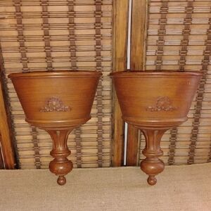 Vintage Syroco Wall Planter Set: MCM Faux Brown Wall-Mount Wall Pocket Pair